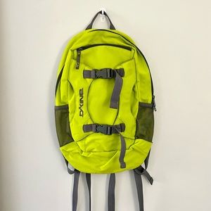 Dakine Ski/Snowboard Backpack Lime Green with Goggles Pouch
